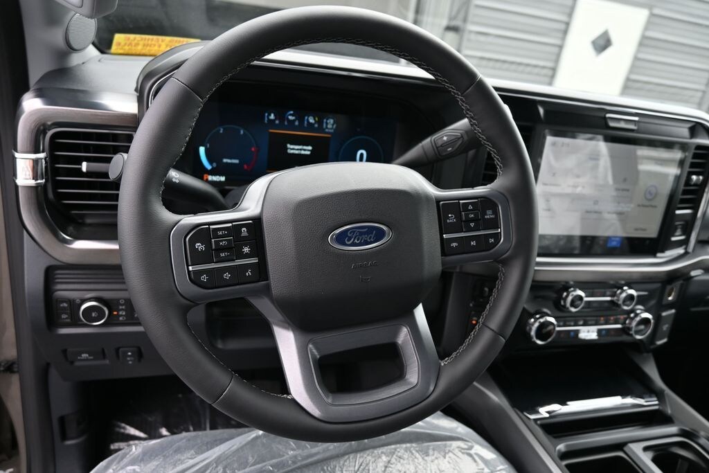New 2026 Ford F-450 Lariat DRW Truck Crew Cab