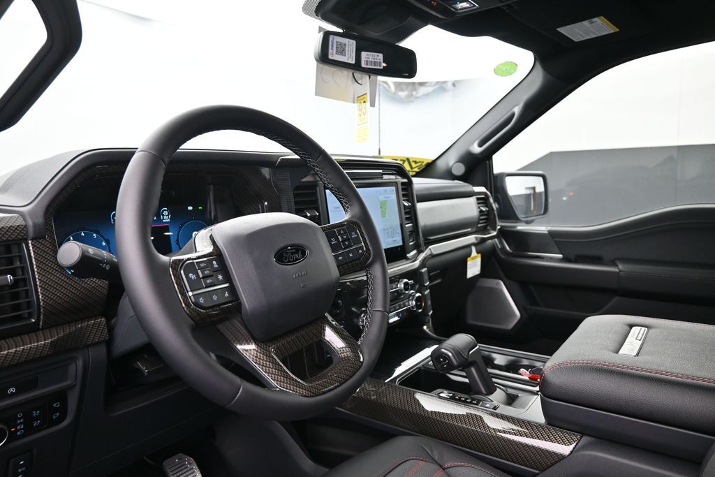 2025 Ford F-150 Lariat - Photo 16