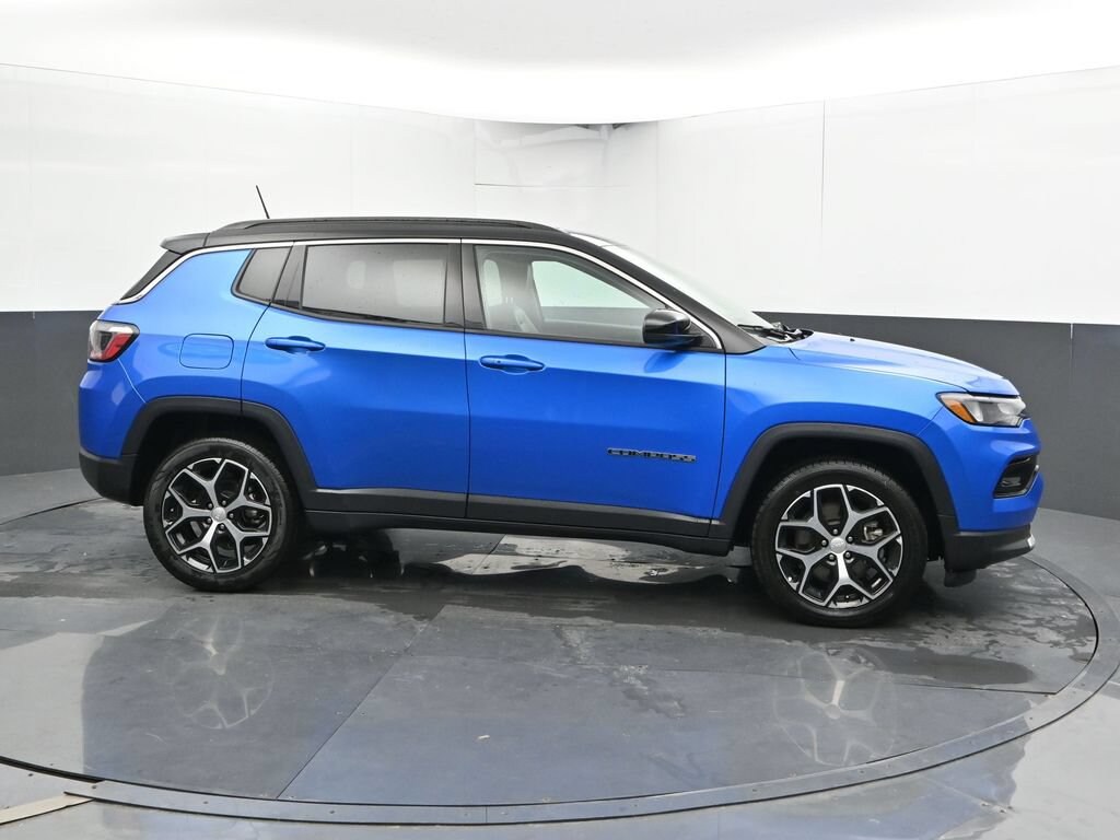 Used 2024 Jeep Compass Limited SUV