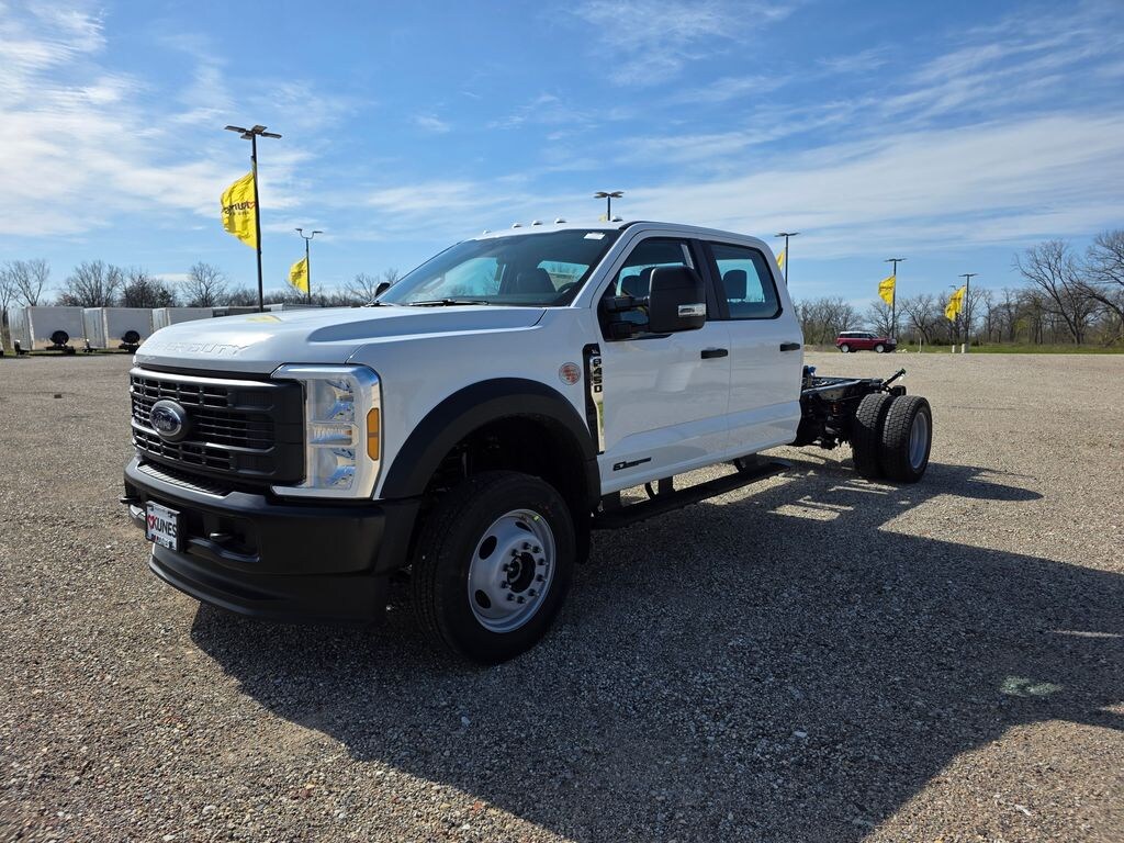 New 2026 Ford F-450 Chassis XL DRW Truck Crew Cab
