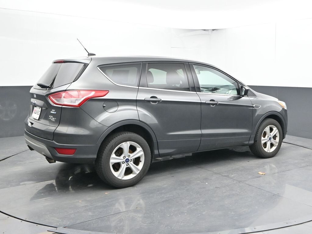 Used 2016 Ford Escape SE SUV
