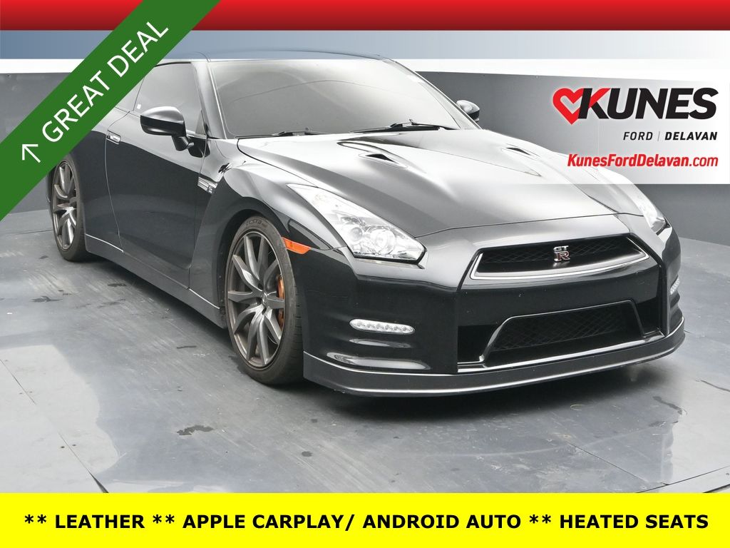 2014 Nissan GT-R Premium's photo