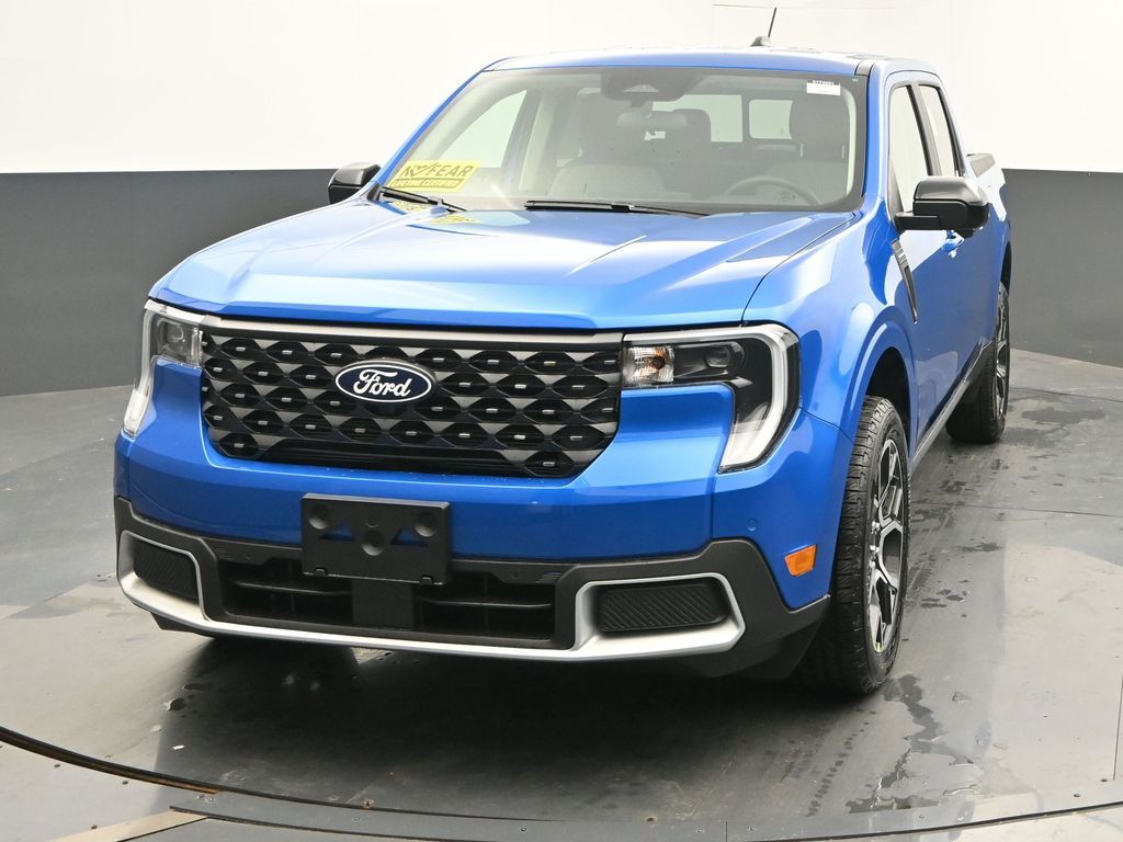 2025 Ford Maverick Lariat photo 3