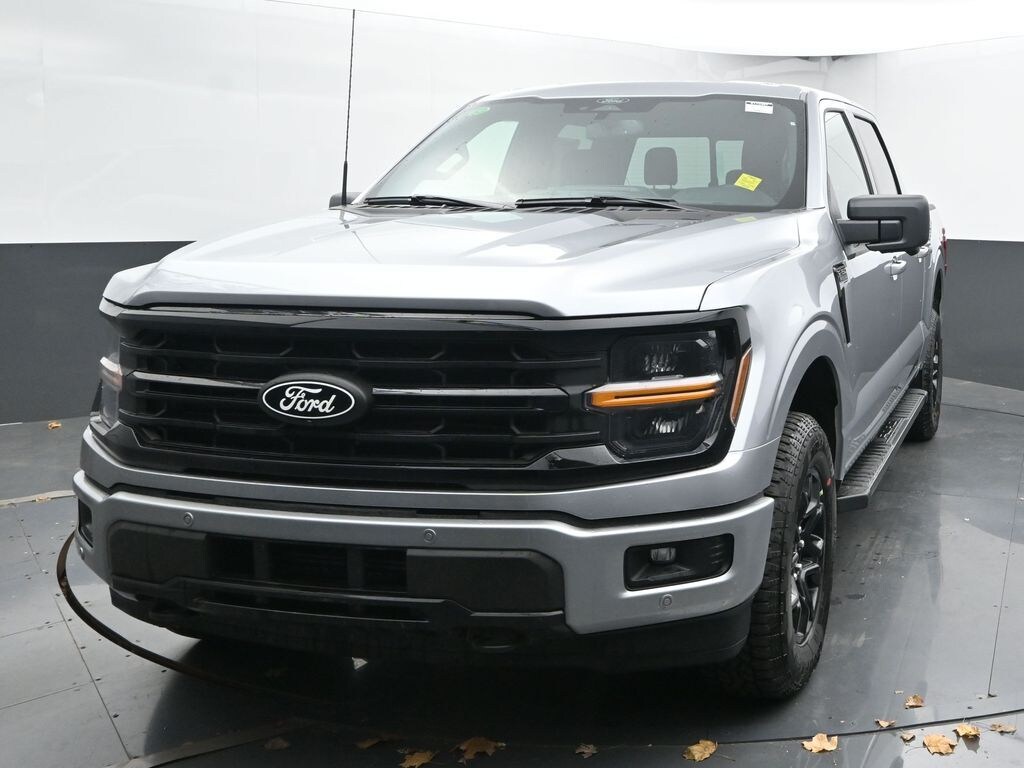 New 2025 Ford F-150 XLT Truck SuperCrew Cab