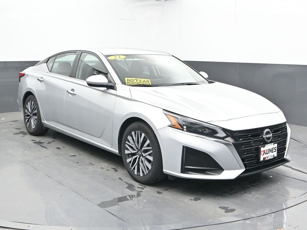 Certified 2023 Nissan Altima 2.5 SV Sedan