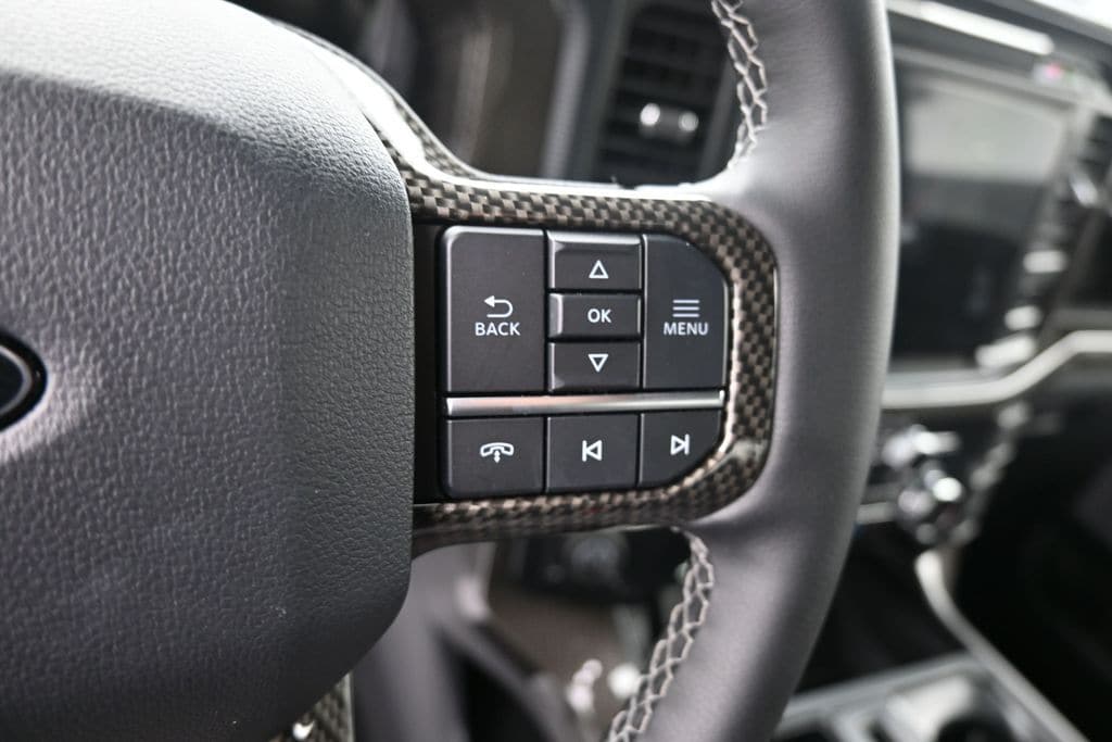 2025 Ford F-150 Lariat - Photo 17