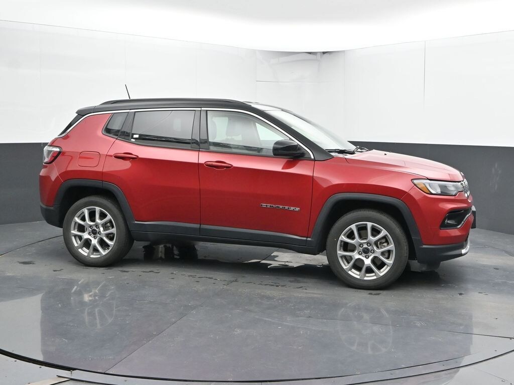 Certified 2025 Jeep Compass Limited SUV