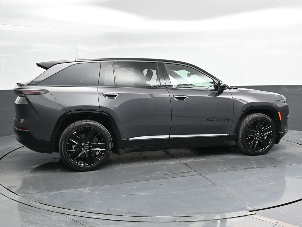 2024 Jeep Wagoneer S Launch Edition photo 3