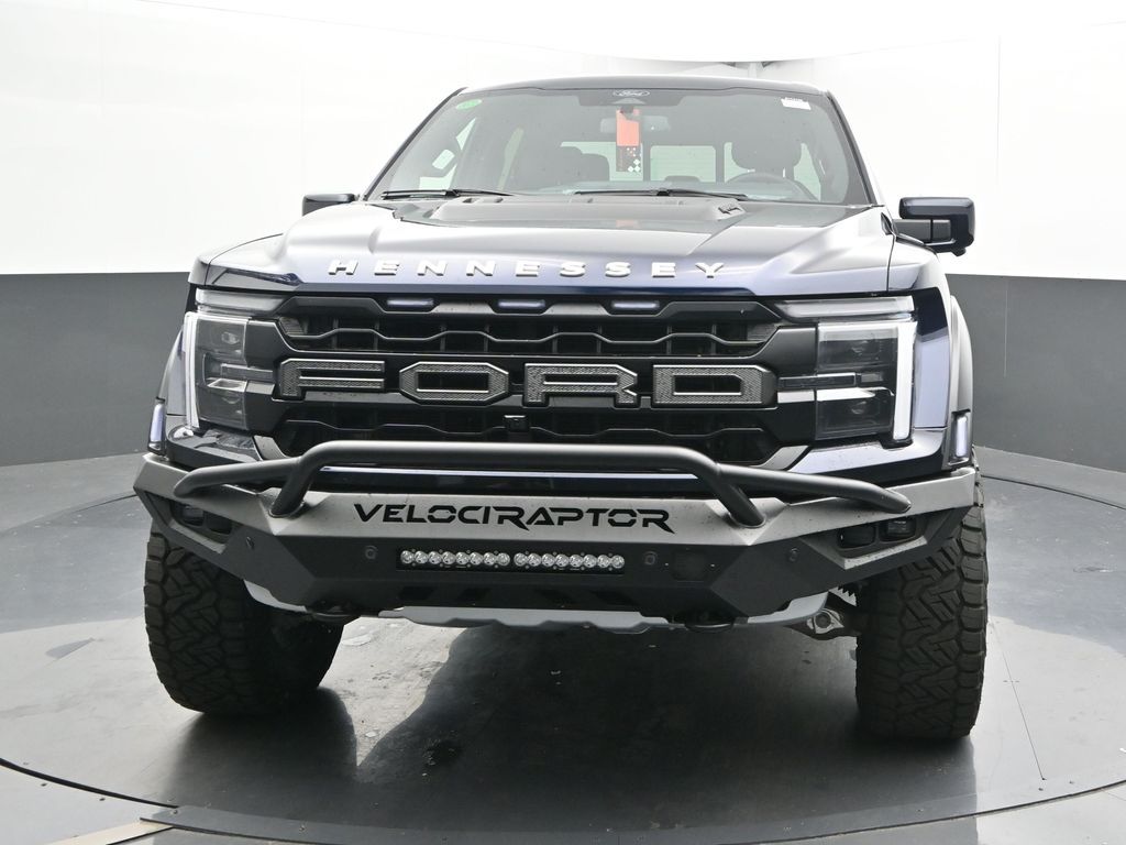 2025 Ford F-150 Raptor photo 3