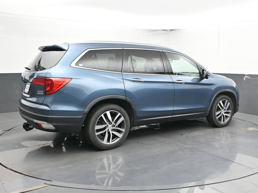 Used 2016 Honda Pilot Touring SUV