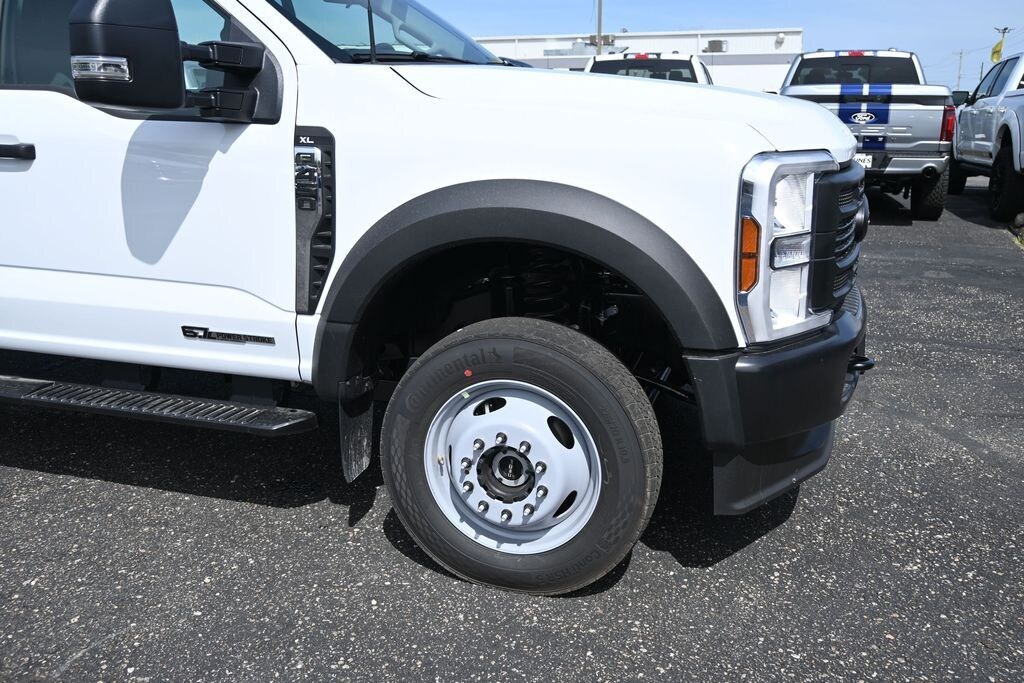 New 2026 Ford F-450 Chassis XL Dump Truck Truck Crew Cab