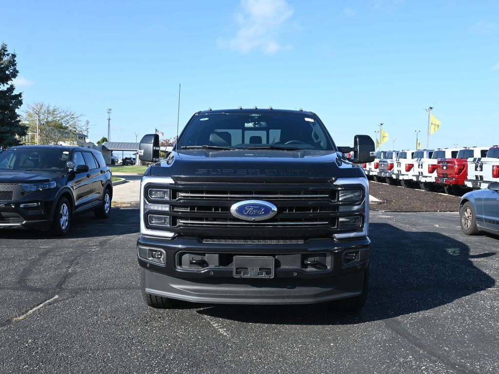 2026 Ford F-350 Platinum photo 2