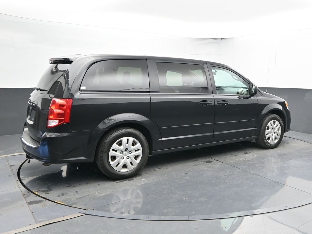 Used 2016 Dodge Grand Caravan SE Van