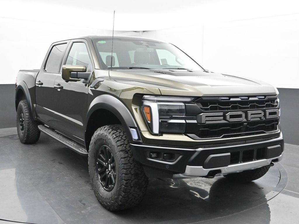 2025 Ford F-150 Raptor photo 2