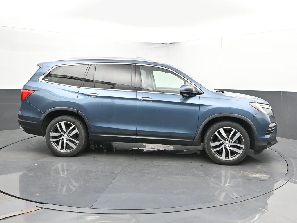 Used 2016 Honda Pilot Touring SUV