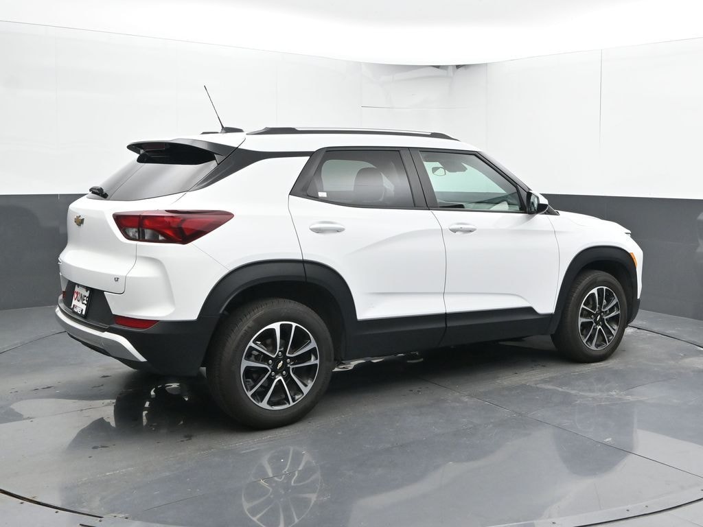 Used 2025 Chevrolet Trailblazer LT SUV