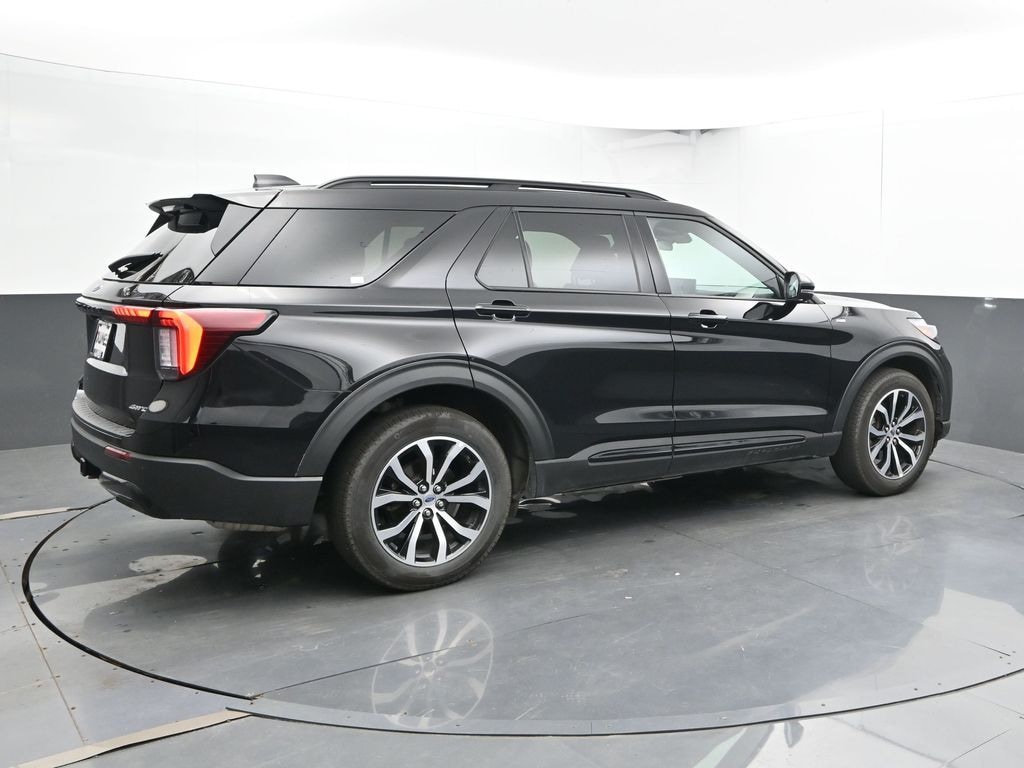 Certified 2026 Ford Explorer ST-Line SUV