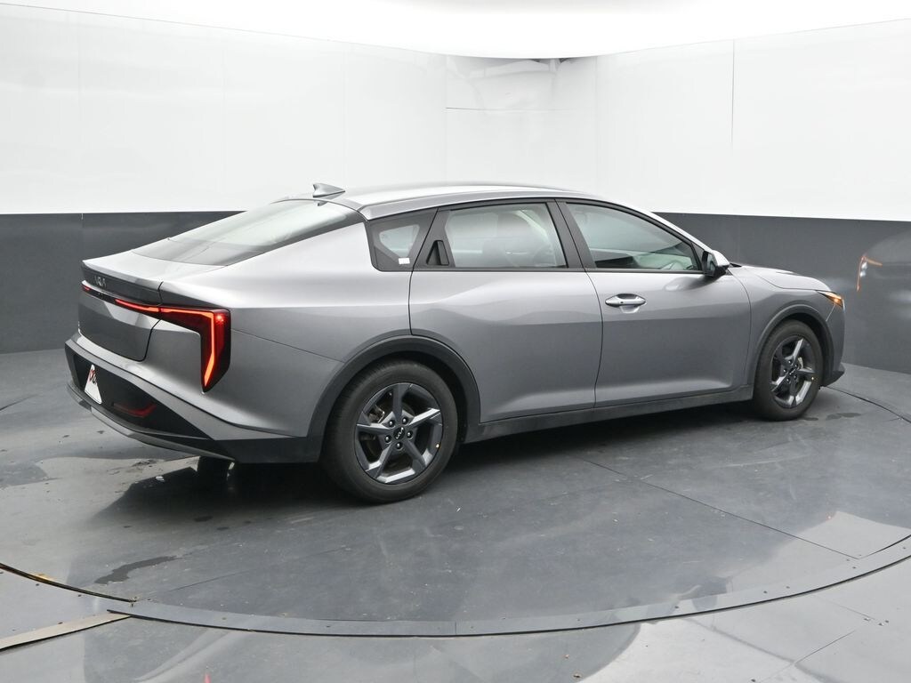 Used 2025 Kia K4 LXS Sedan