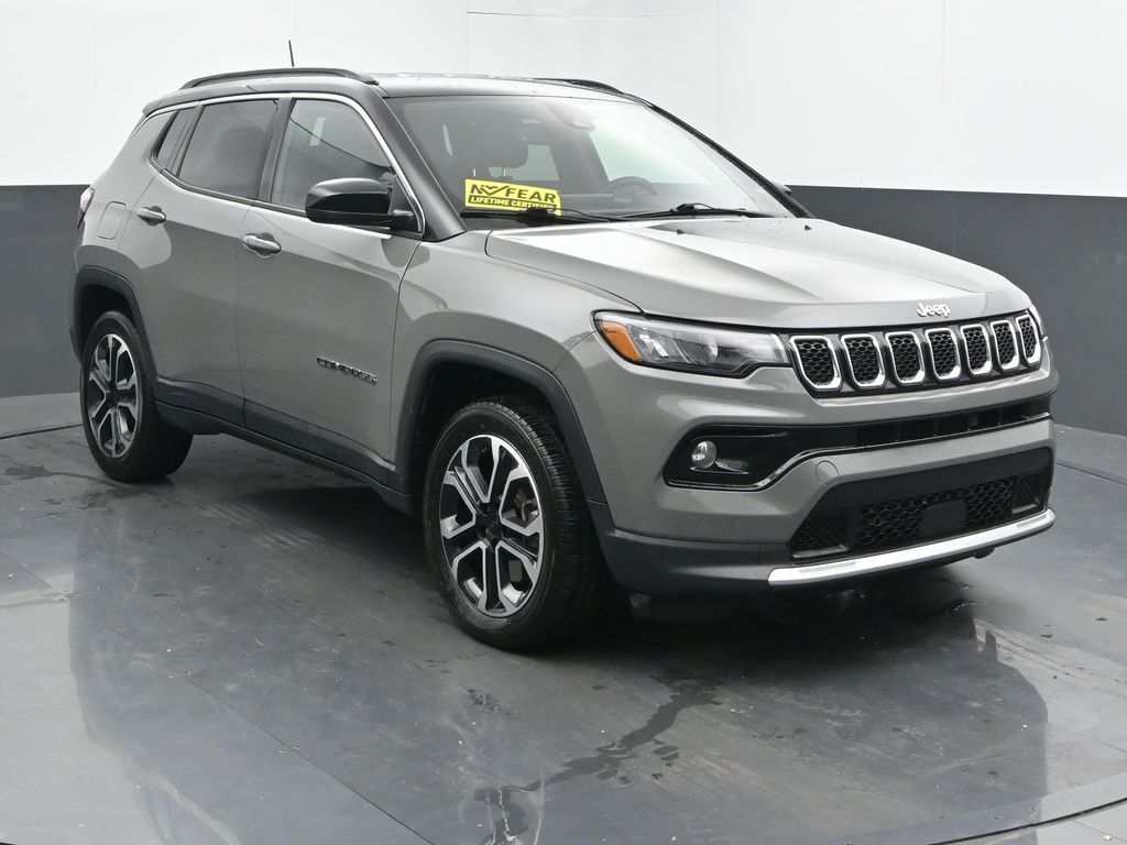 2024 Jeep Compass Limited photo 2