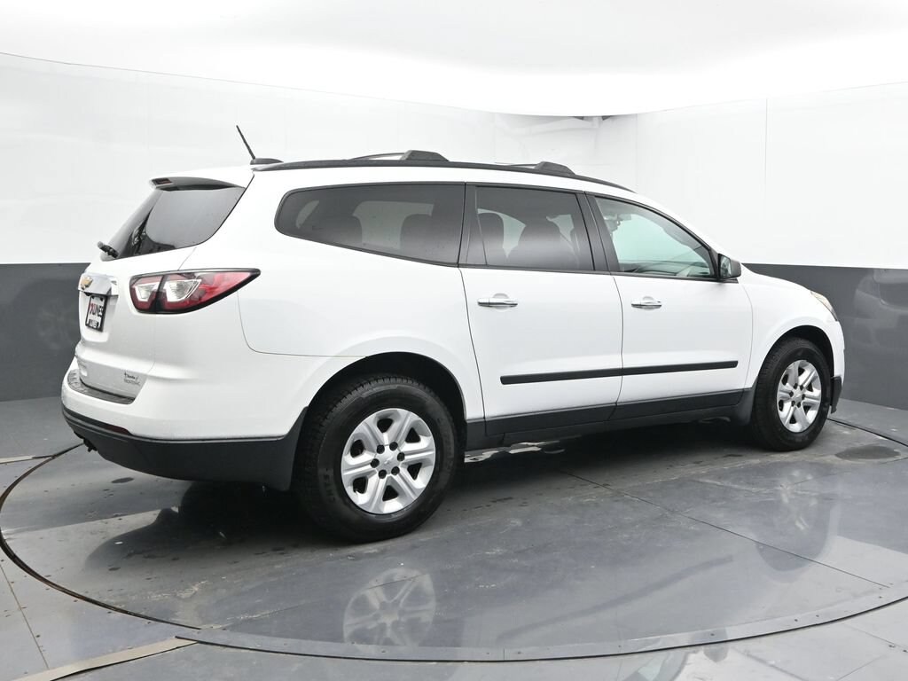 Used 2017 Chevrolet Traverse LS SUV