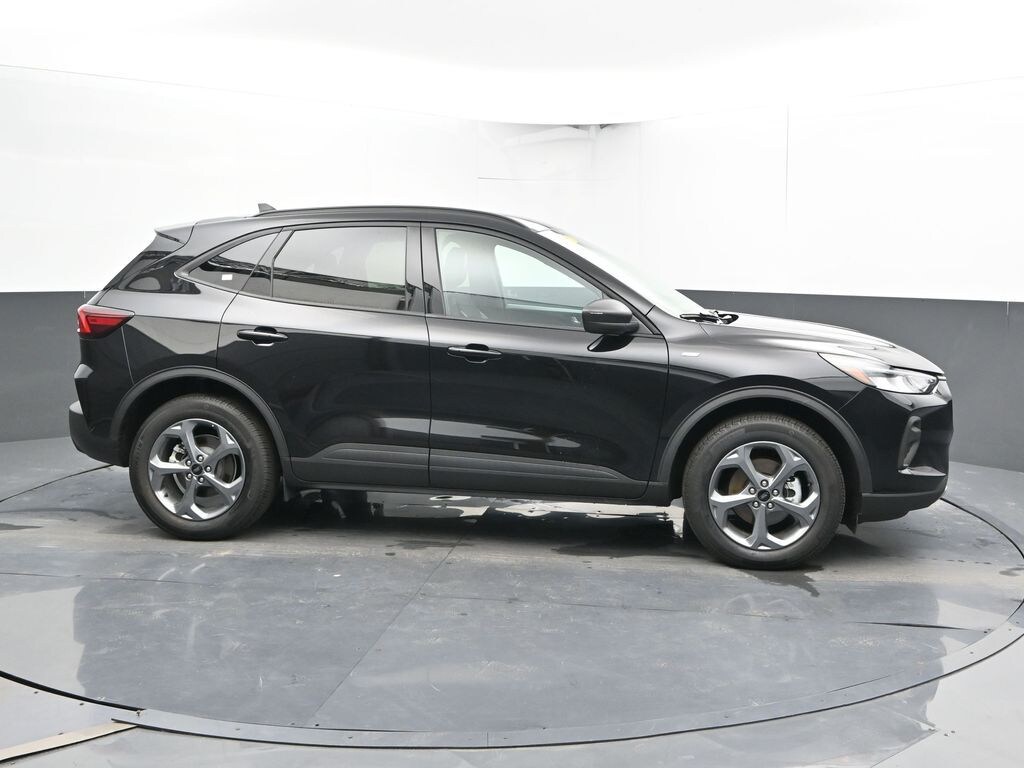 Certified 2025 Ford Escape ST-Line SUV
