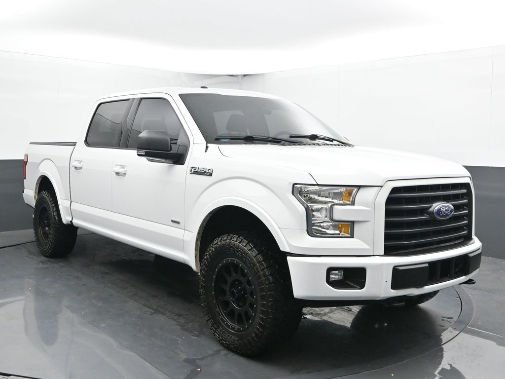 2015 Ford F-150 Lariat photo 2