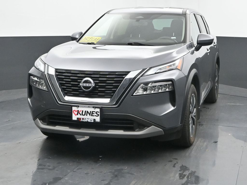 2023 Nissan Rogue SV photo 4
