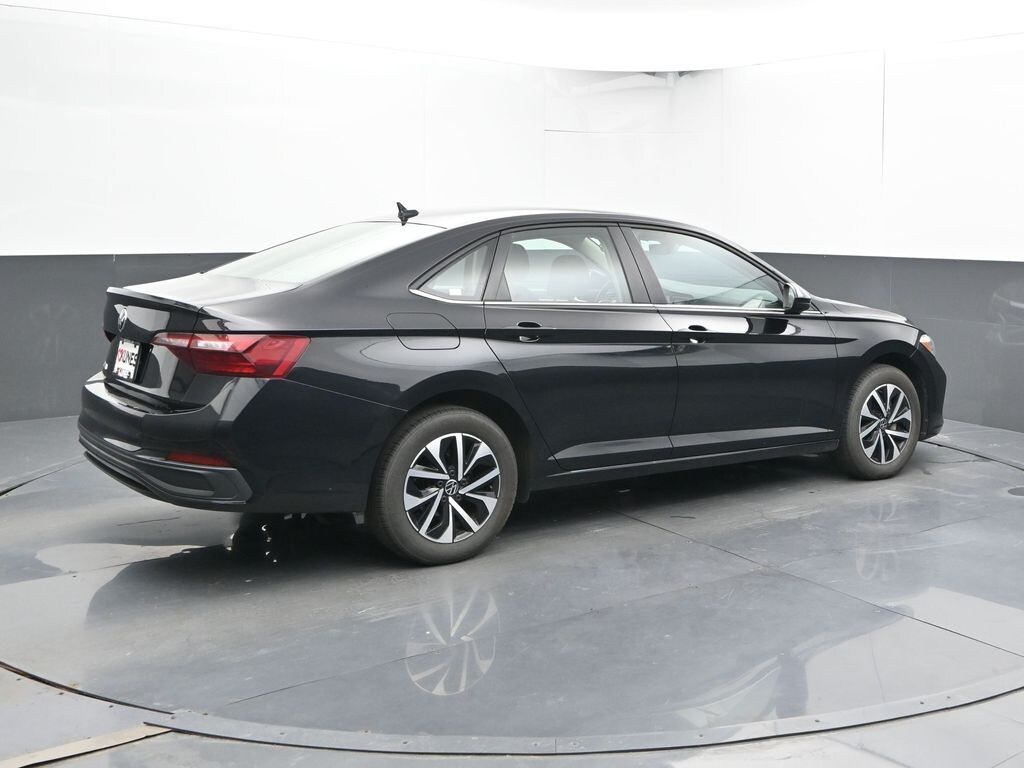 Used 2024 Volkswagen Jetta 1.5T S Sedan