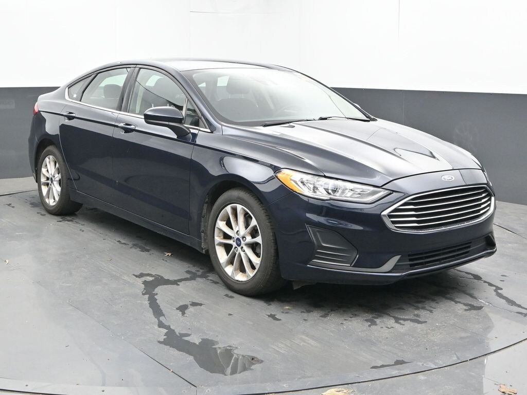 Used 2020 Ford Fusion SE Sedan