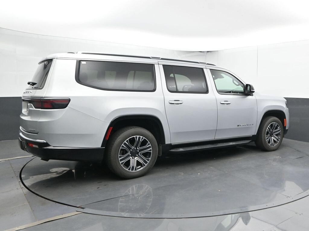 Used 2024 Jeep Wagoneer L Series II SUV