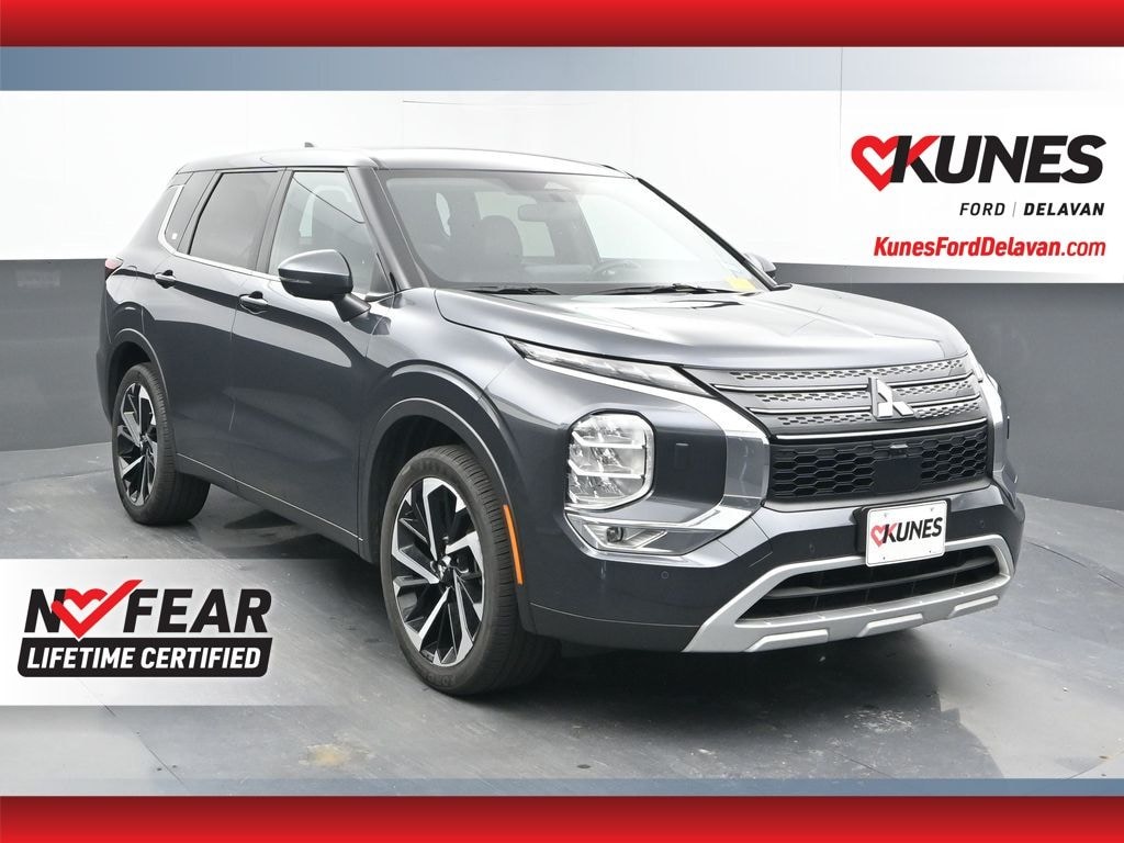 Used 2024 Mitsubishi Outlander SE SUV