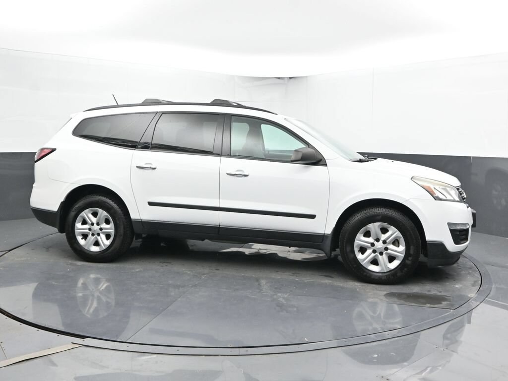 Used 2017 Chevrolet Traverse LS SUV
