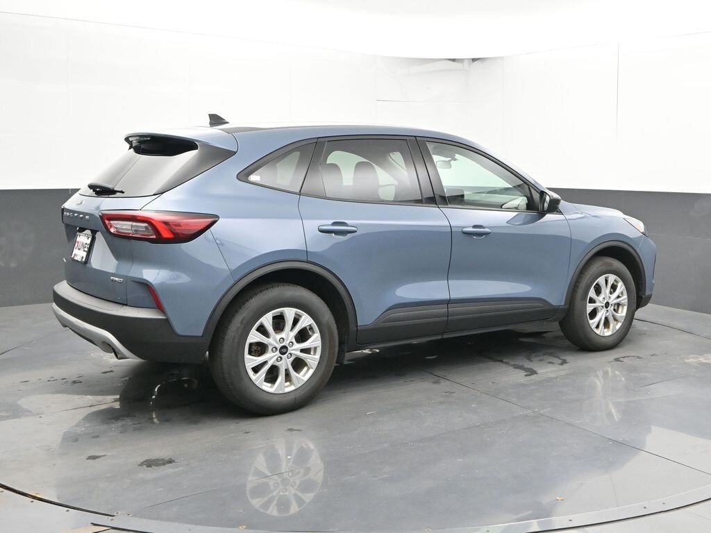 Used 2025 Ford Escape Active SUV