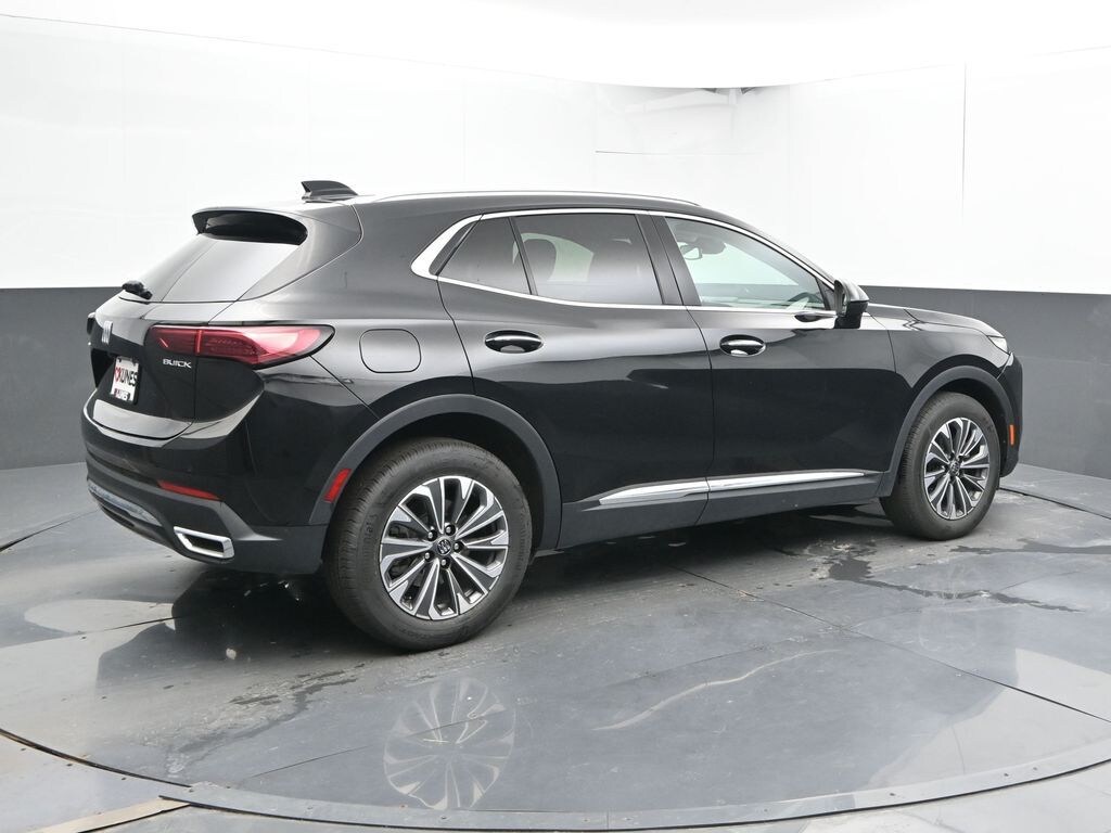 Used 2024 Buick Envision Preferred SUV