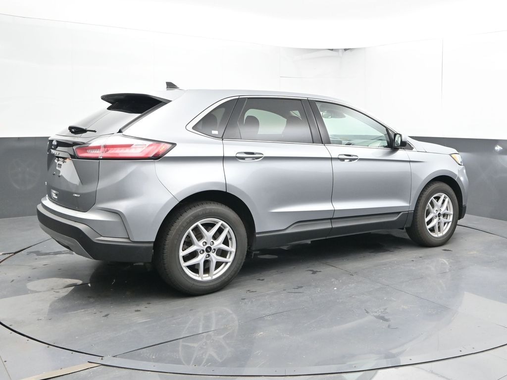 Certified 2024 Ford Edge SUV