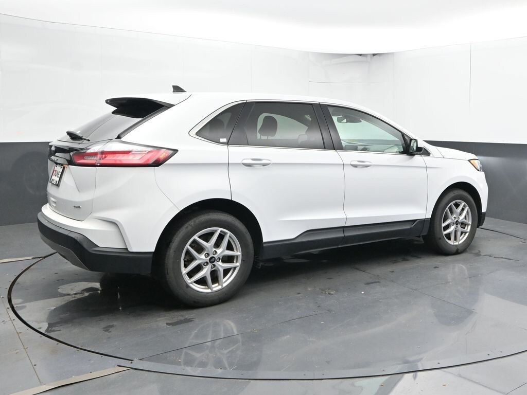 Used 2024 Ford Edge SUV