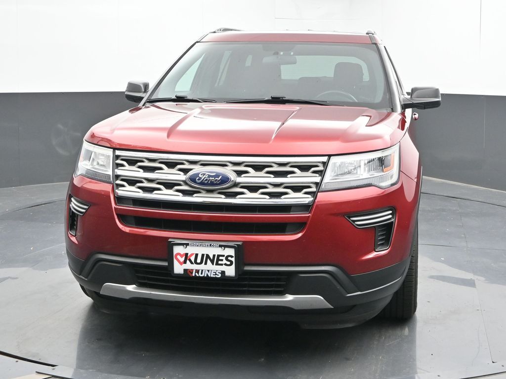 2018 Ford Explorer XLT photo 3