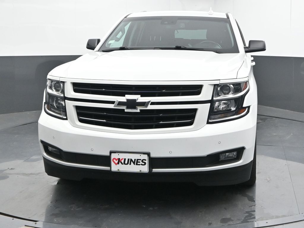 2019 Chevrolet Tahoe LT photo 3