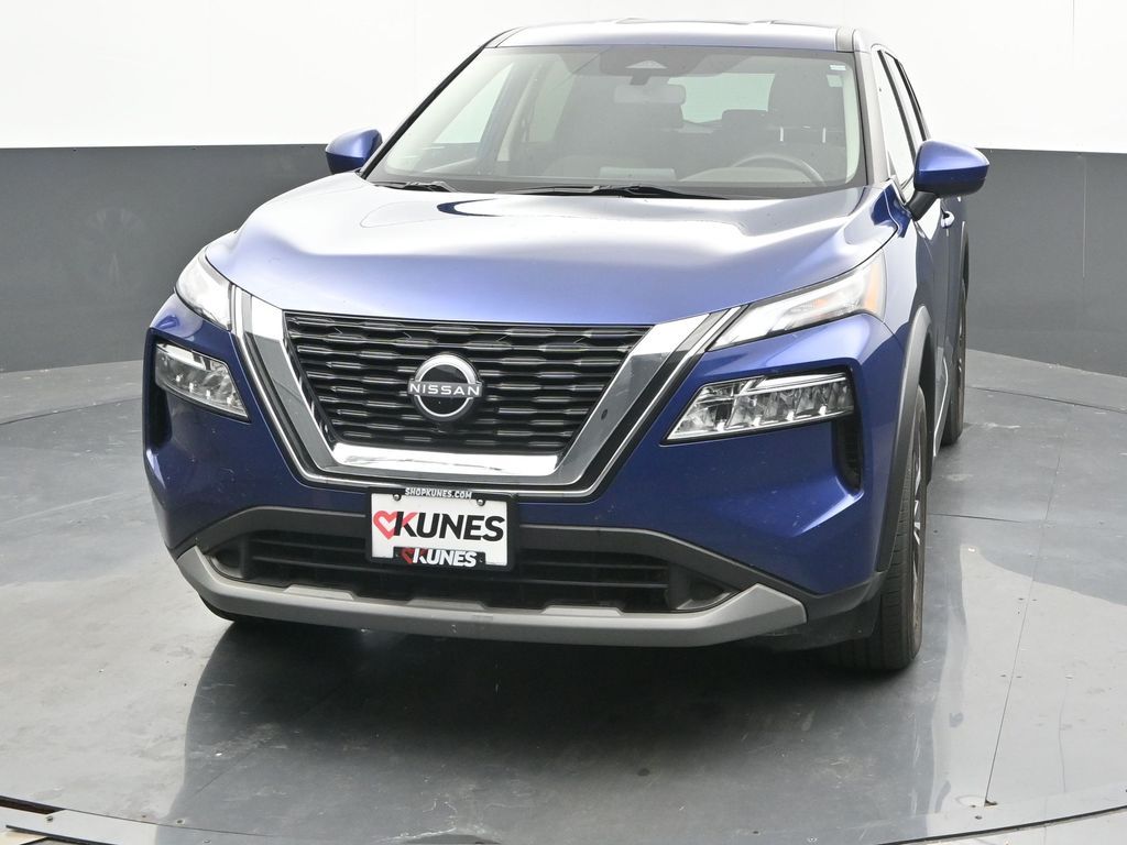 2023 Nissan Rogue SV photo 3