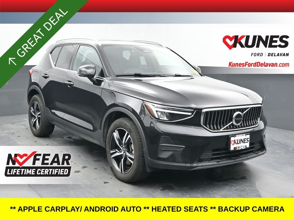 Certified 2025 Volvo XC40 B5 Core Bright Theme SUV