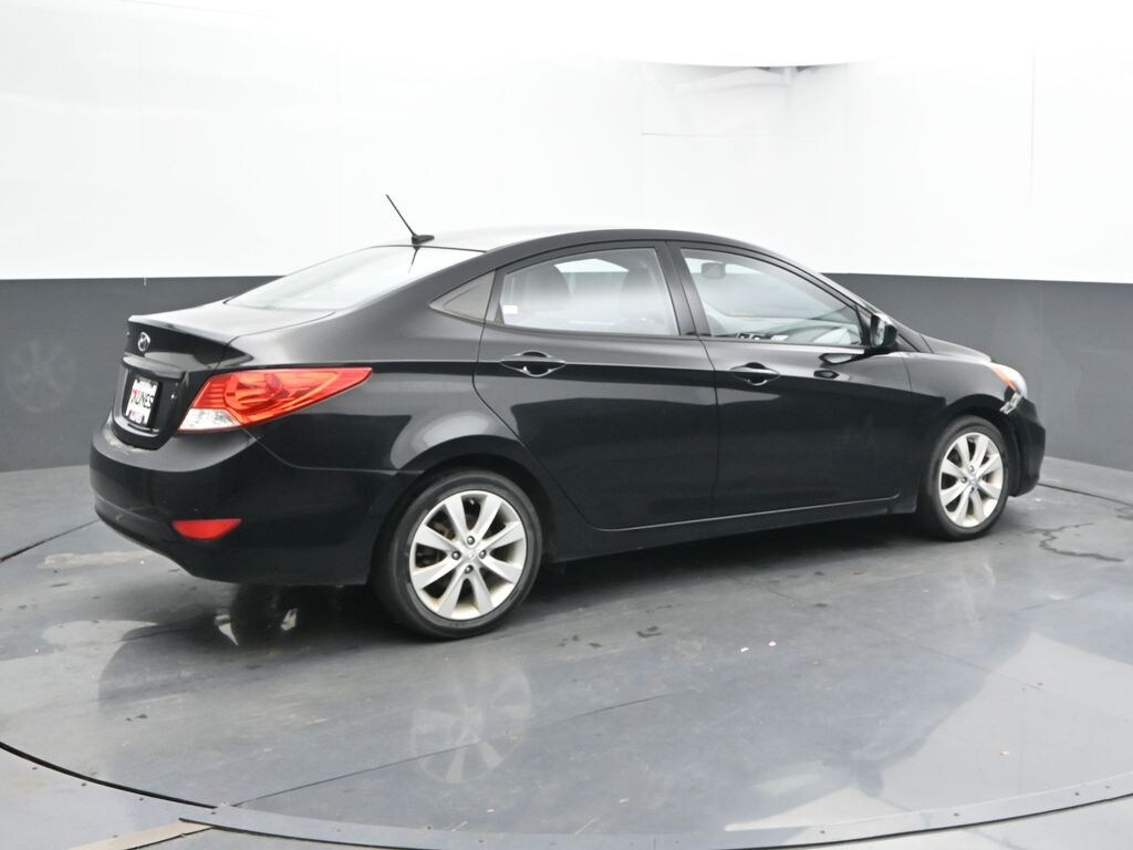Used 2013 Hyundai Accent GLS Sedan