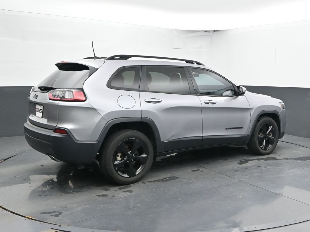 Used 2019 Jeep Cherokee Latitude Plus FWD SUV