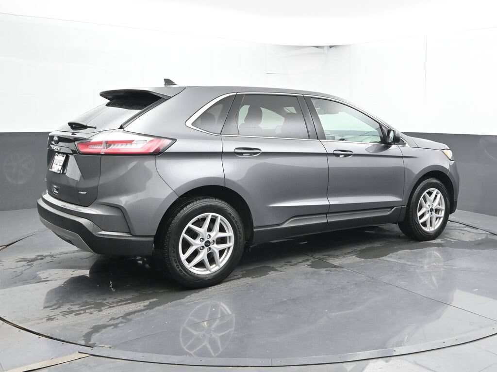 Used 2024 Ford Edge SUV