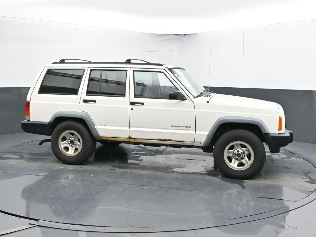 Used 1998 Jeep Cherokee Classic SUV