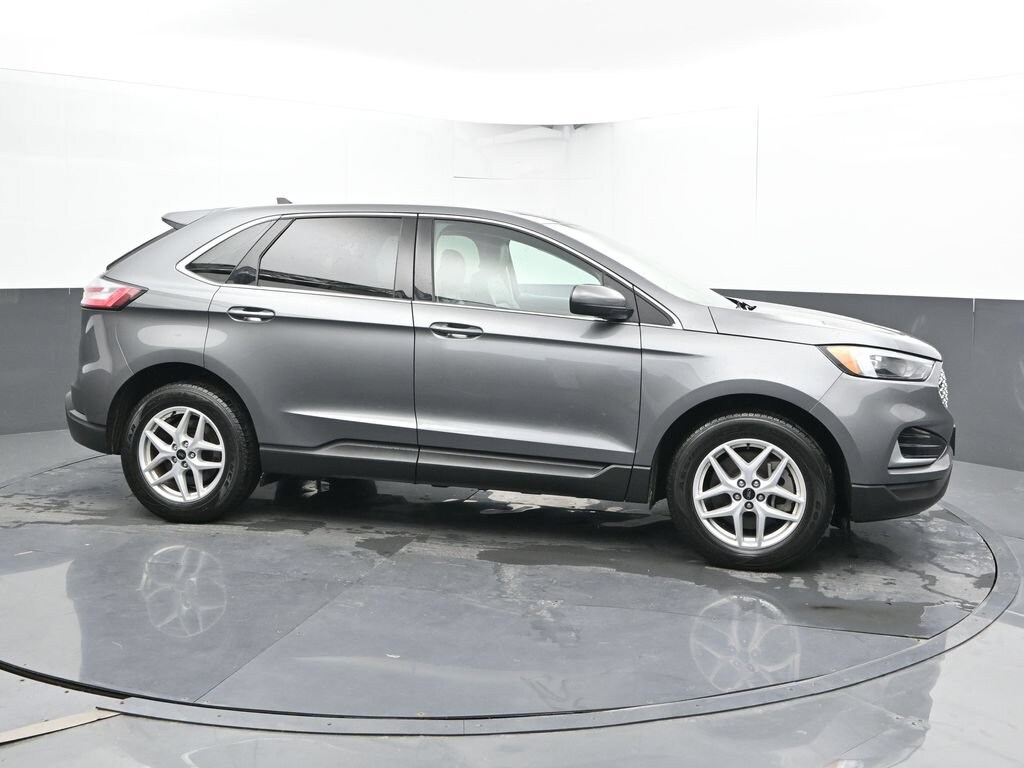 Used 2024 Ford Edge SUV
