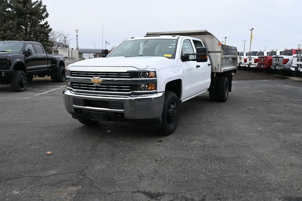 Used 2018 Chevrolet Silverado 3500HD Chassis WT Truck Crew Cab