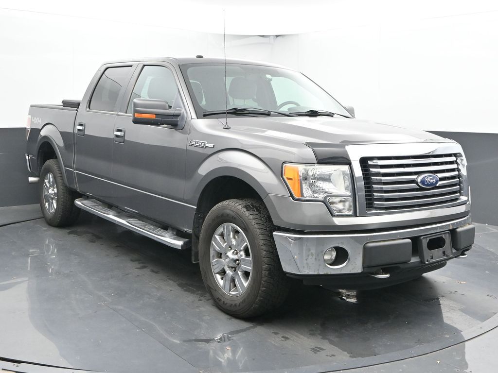 2012 Ford F-150 XLT photo 2