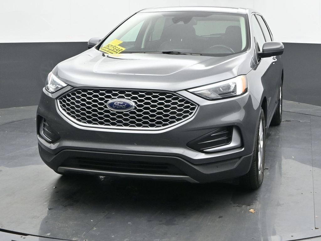 Used 2024 Ford Edge SUV
