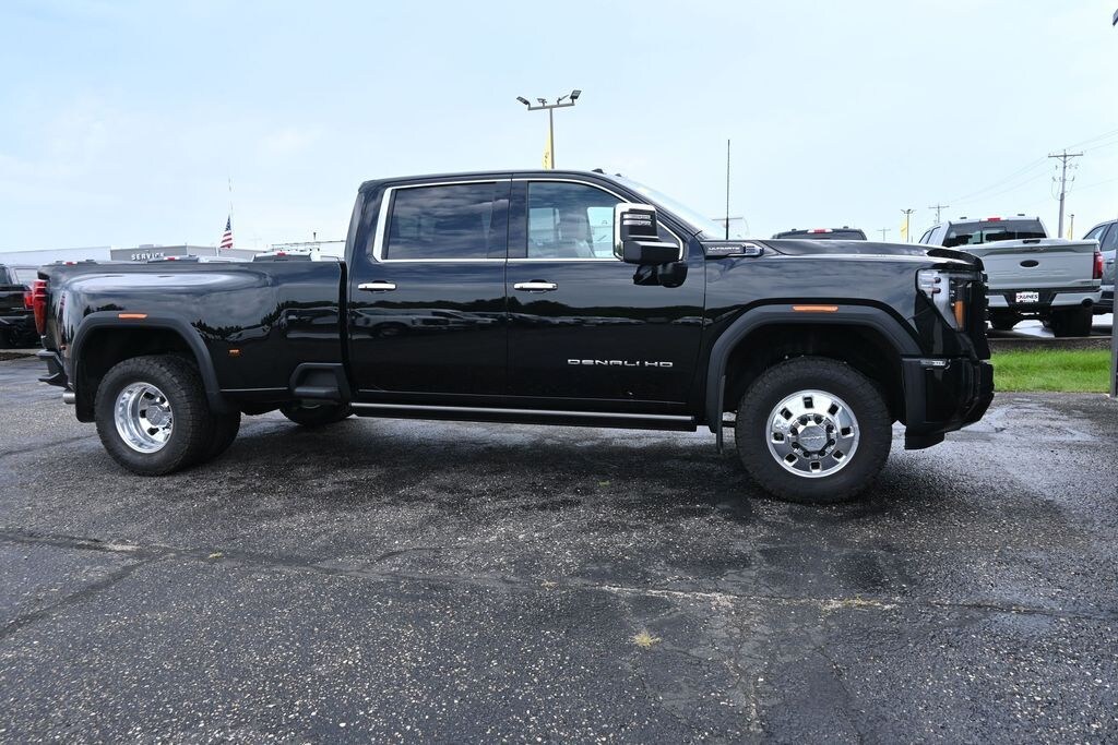 Used 2026 GMC Sierra 3500 HD Denali Ultimate Truck Crew Cab