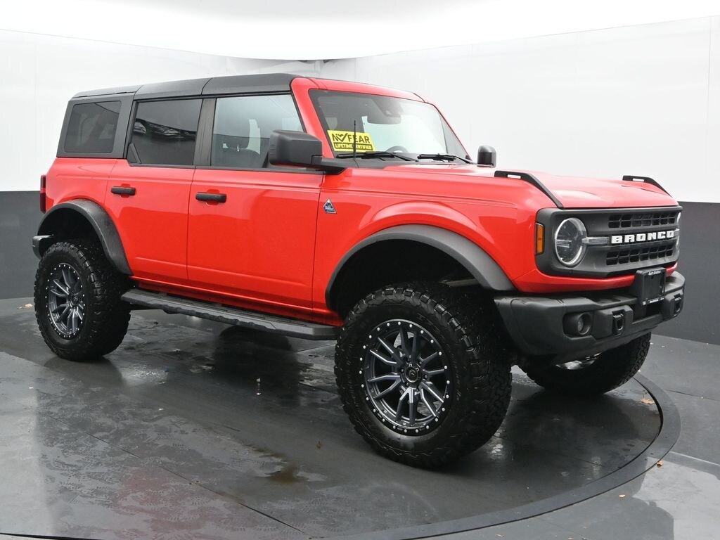 Used 2023 Ford Bronco SUV